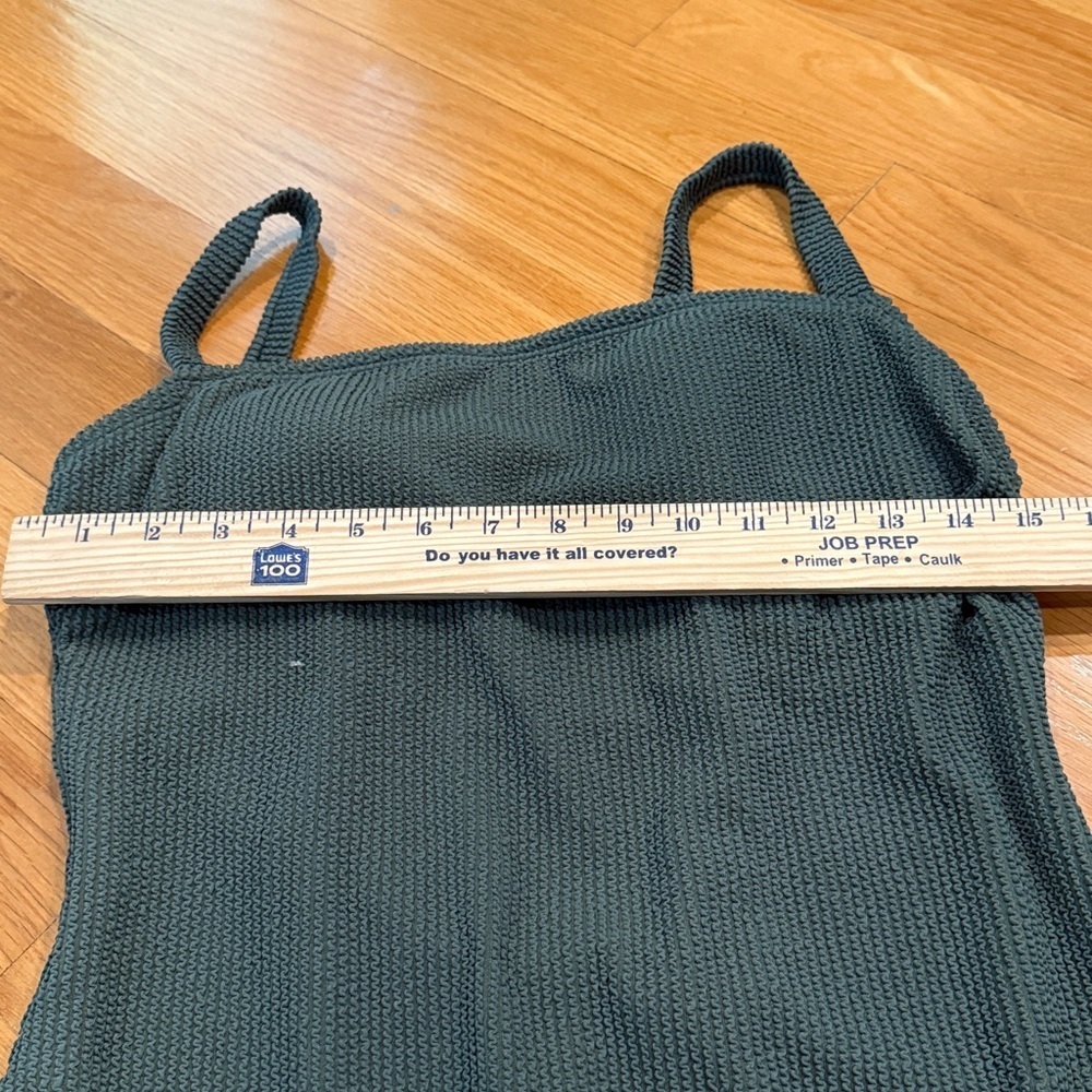 Kona sol green one piece swimsuit size 16. - Picture 3 of 7